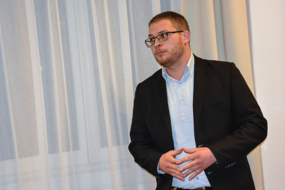 Ásványgyűjtés és cigánymisszió - Interjú Lovász Mártonnal, a WISZ lelkészével